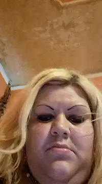 ducicsajsziii online show from December 16, 11:18 pm