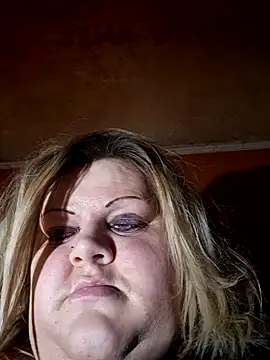 ducicsajsziii online show from April 24, 6:54 pm