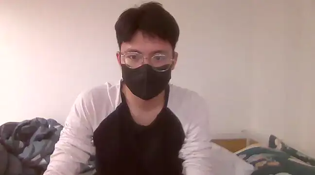 Gwencloudy online show from January 6, 2:25 pm