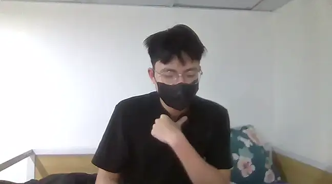 Gwencloudy online show from January 14, 3:53 am