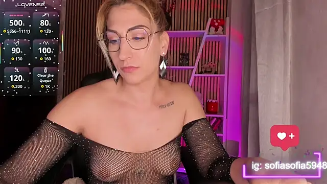 sofiah  online show from March 28, 5:34 pm