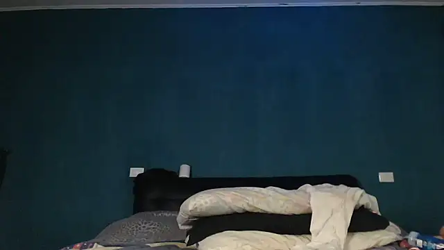 Karendolly  8 online show from May 24, 8:03 pm