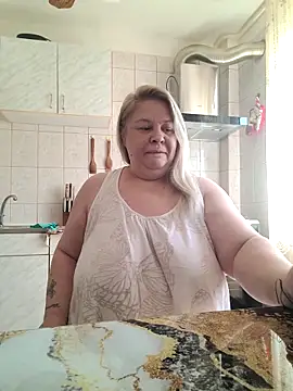 AriannaMilf online show from April 19, 10:47 am