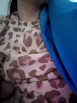 bruna safadinhaa online show from March 12, 5:30 pm