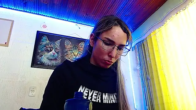 Snapshot of Niky_777 chatting on January 27, 8:49 pm Niky 777 online show from January 27, 8:49 pm