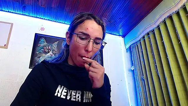 Snapshot of Niky_777 chatting on January 27, 11:54 pm Niky 777 online show from January 27, 11:54 pm