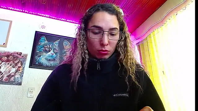 Snapshot of Niky_777 chatting on February 13, 3:46 pm Niky 777 online show from February 13, 3:46 pm