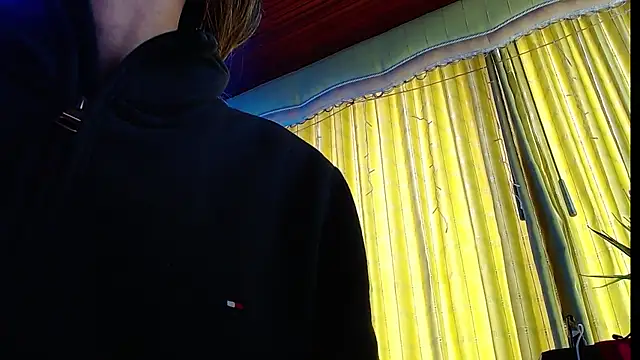 Snapshot of Niky_777 chatting on March 6, 6:59 pm Niky 777 online show from March 6, 6:59 pm