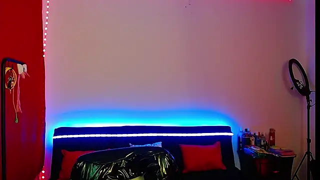 Snapshot of Niky_777 chatting on March 11, 7:14 pm Niky 777 online show from March 11, 7:14 pm