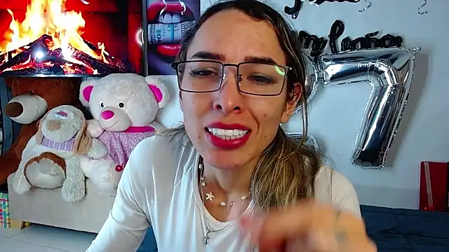 Snapshot of Niky_777 chatting on December 2, 3:01 am Niky 777 online show from December 2, 3:01 am