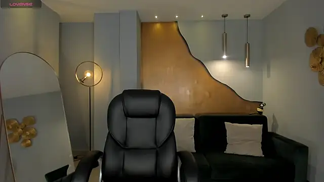 AlessiaCorleone  online show from January 13, 8:14 pm