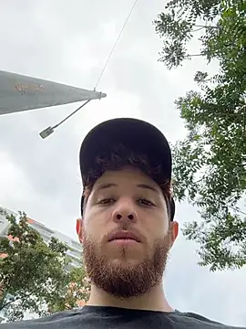 Juan Castano online show from November 21, 5:33 pm