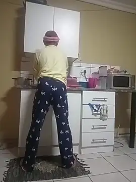 ShooingBunch online show from April 28, 8:03 pm