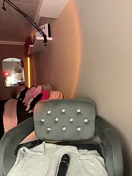 alexababy online show from April 24, 9:23 am