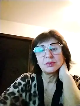 AlbinaXPretty online show from October 24, 8:05 pm