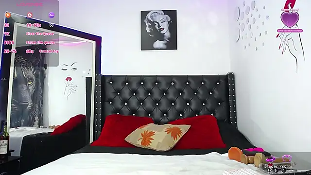 RosseRamiirez online show from March 11, 9:10 pm