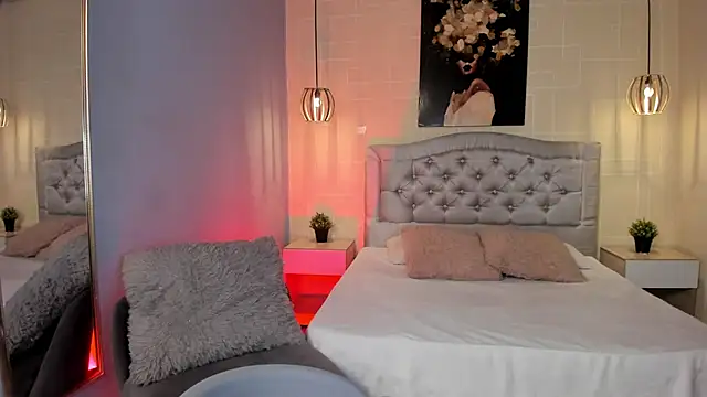 ayshel   online show from February 5, 8:21 am