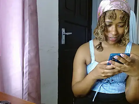 savage laura online show from July 31, 1:10 pm