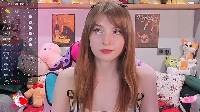 Snapshot of AliceLanley chatting on December 29, 2:52 pm AliceLanley online show from December 29, 2:52 pm