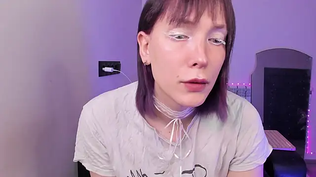 dollmore online show from March 14, 7:19 pm