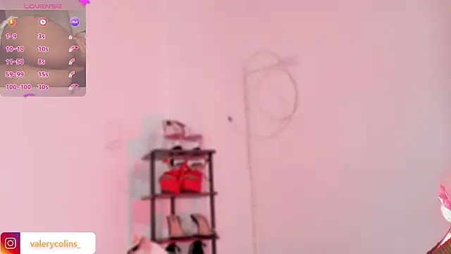 valerycolins online show from November 11, 11:32 am