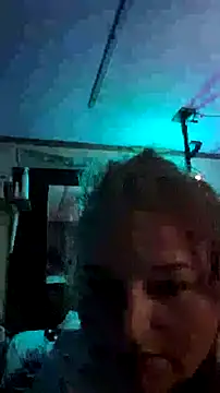 amayatkluz22 online show from January 17, 8:30 am