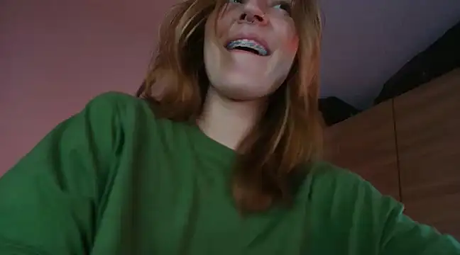 Snapshot of Dakotaa_ chatting on March 5, 4:56 am Dakotaa online show from March 5, 4:56 am