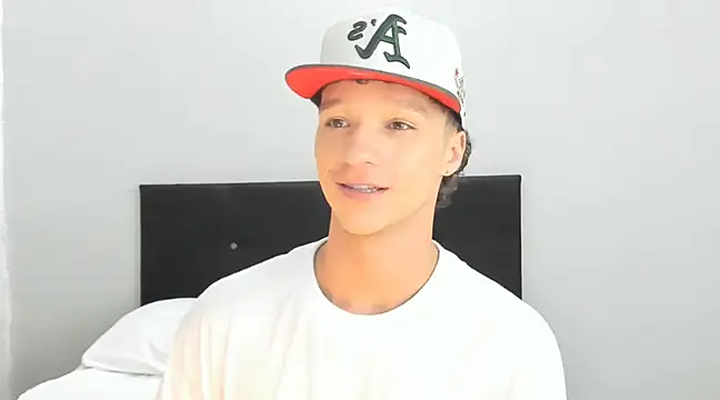 angelcortes online show from March 2, 4:42 pm