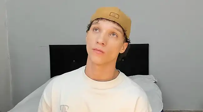 angelcortes online show from March 21, 3:57 pm