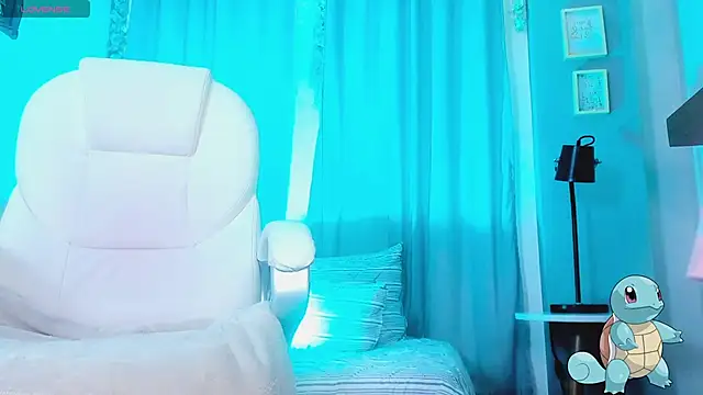 CoralineRicce  online show from December 31, 3:45 am