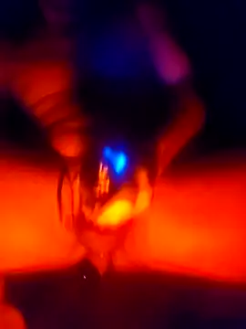 Snapshot of Funwithbrad1 chatting on December 4, 11:13 pm Funwithbrad1 online show from December 4, 11:13 pm