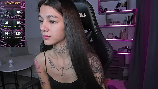 vinkitinkii online show from December 25, 7:24 am