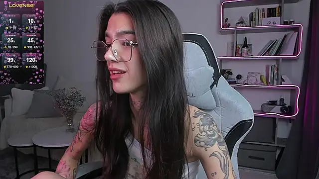 vinkitinkii online show from March 15, 6:36 am