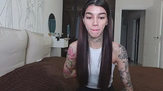 vinkitinkii online show from November 6, 7:09 am