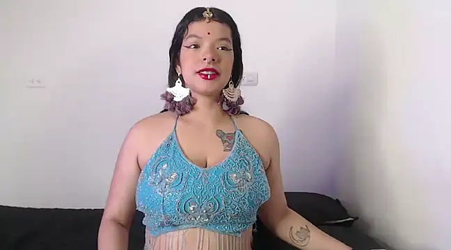 yungelitamor  online show from January 9, 5:13 am