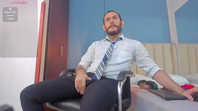 Snapshot of jeanpiere_ chatting on March 18, 1:20 pm jeanpiere online show from March 18, 1:20 pm