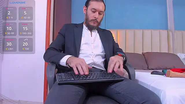 Snapshot of jeanpiere_ chatting on September 30, 3:33 am jeanpiere online show from September 30, 3:33 am