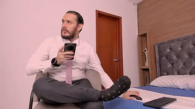 jeanpiere  online show from March 23, 2:26 am