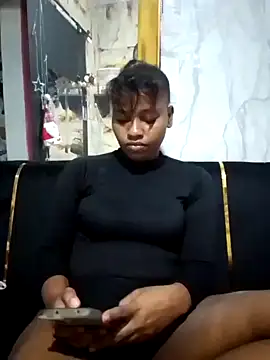 Uvita06 online show from February 20, 2:30 am