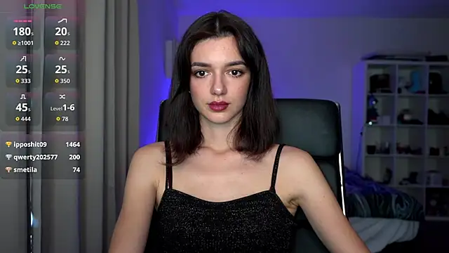 Snapshot of olivia_jeas chatting on September 8, 10:42 pm olivia jeas online show from September 8, 10:42 pm