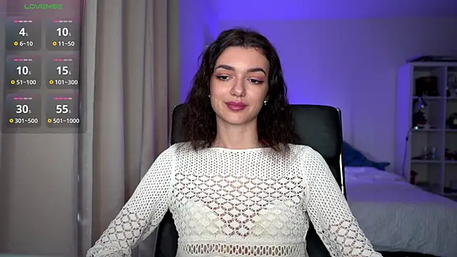 Snapshot of olivia_jeas chatting on September 27, 9:42 pm olivia jeas online show from September 27, 9:42 pm