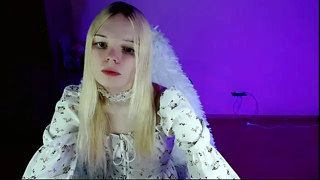 Emily Nyaffee online show from February 3, 8:13 pm