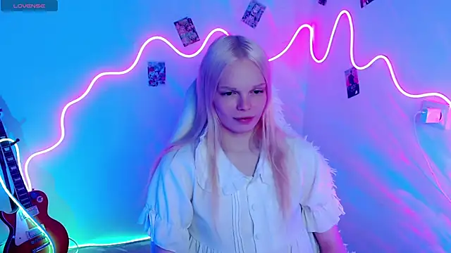 Emily Nyaffee online show from October 7, 7:55 pm