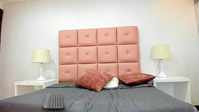 lhiamfit online show from January 12, 3:03 pm