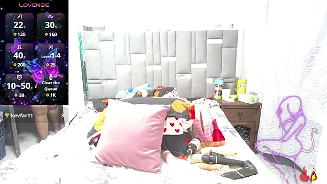 thickebonymilfF online show from January 19, 5:15 am