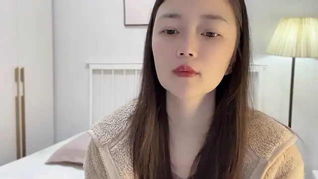 A-xena online show from February 27, 2:42 am