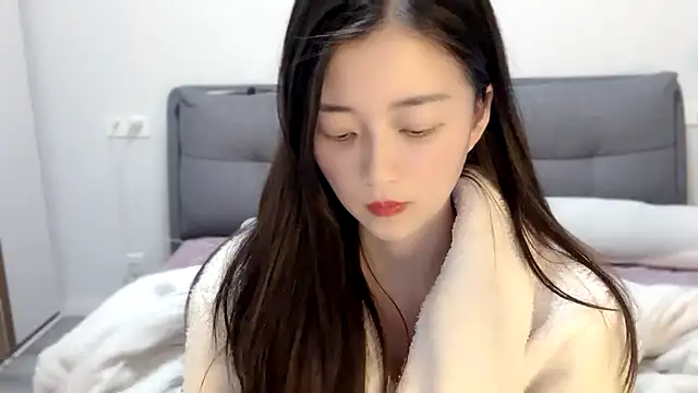 A-xena online show from March 7, 6:57 am