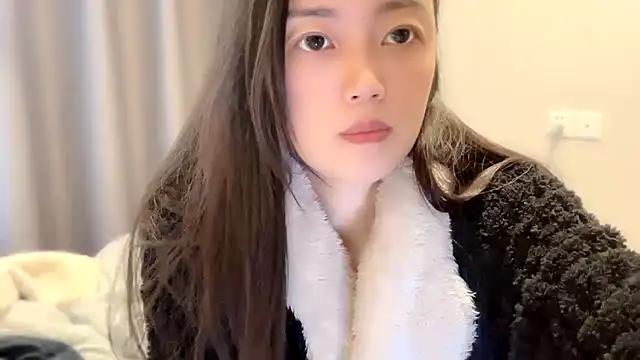 A-xena online show from March 18, 2:36 am