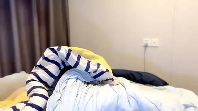 A-xena online show from March 21, 2:28 am