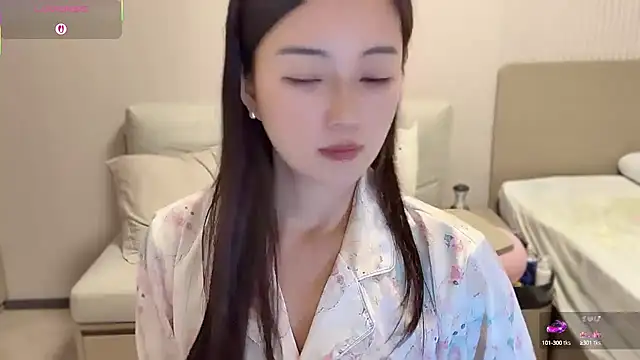 A-xena online show from September 17, 2:19 pm